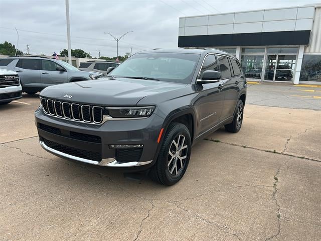 2023 Jeep Grand Cherokee L Limited 4x4's photo