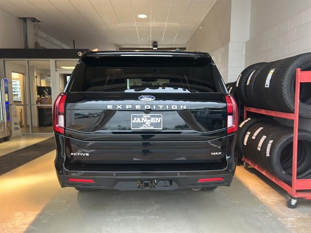 2025 Ford Expedition Active MAX
