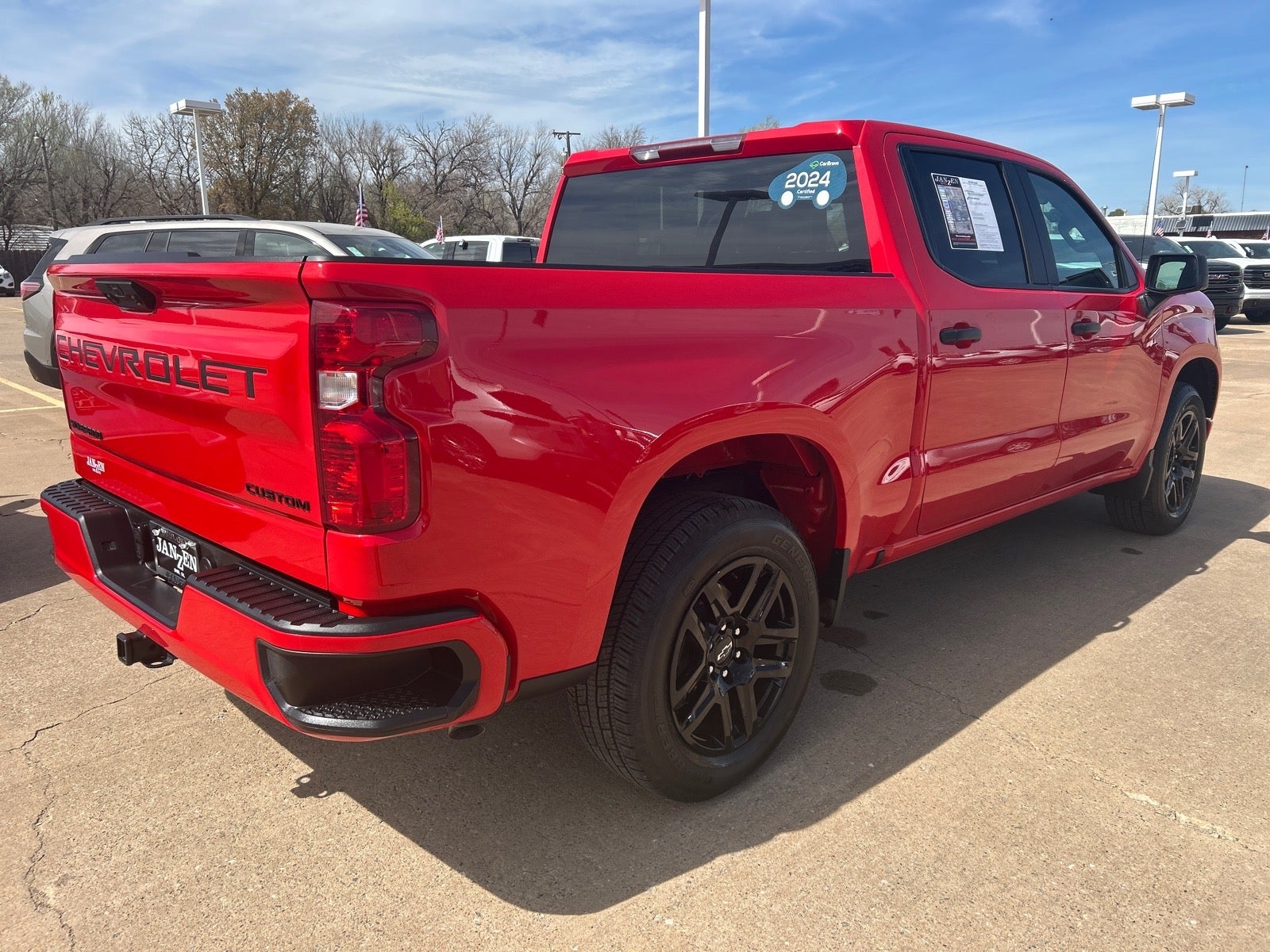 2024 Chevrolet Silverado 1500 Custom