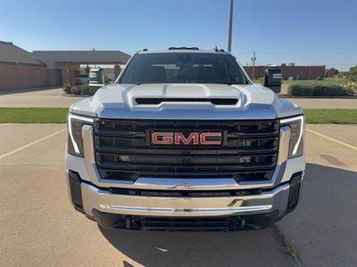 2026 GMC Sierra 3500 HD Chassis Cab Pro