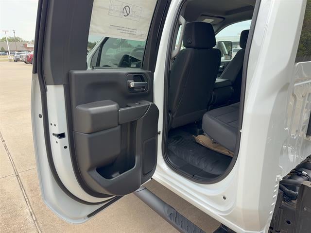 2026 GMC Sierra 3500HD Pro - Photo 7