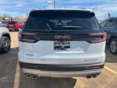 2026 GMC Acadia Elevation