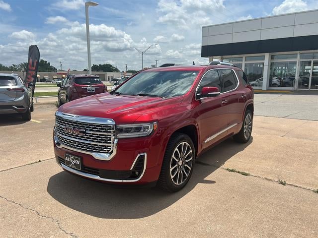 2022 GMC Acadia Denali