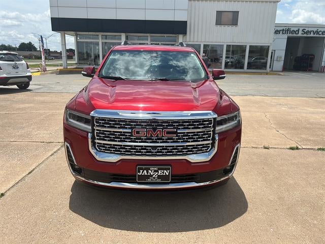 2022 GMC Acadia Denali