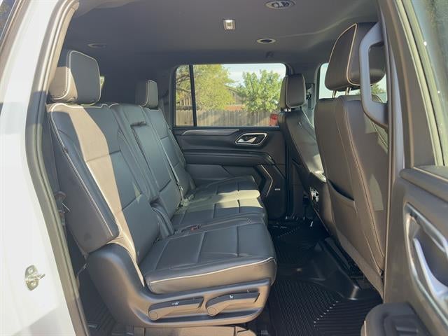 2022 GMC Yukon XL SLT