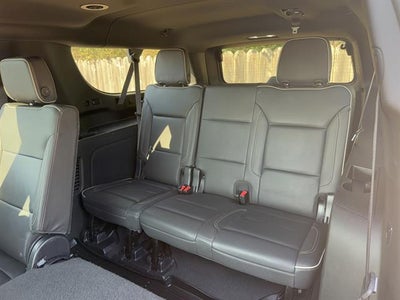 2022 GMC Yukon XL SLT