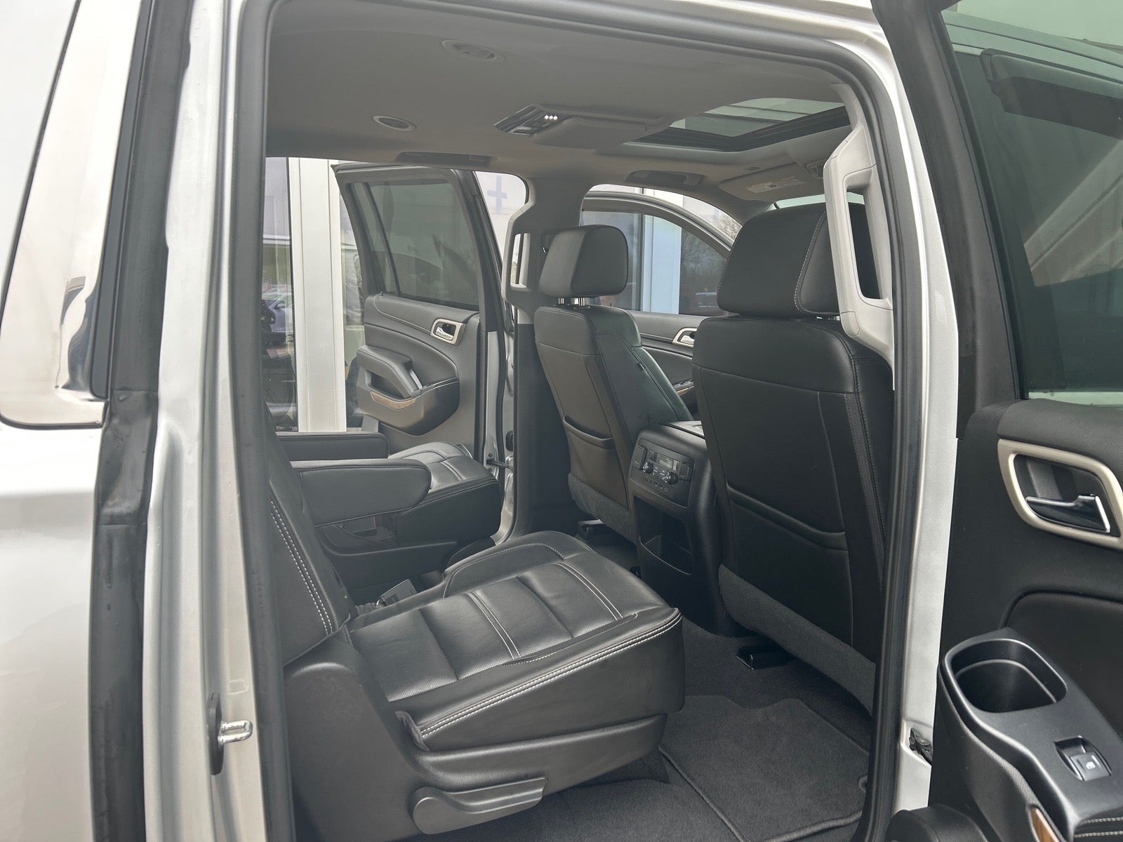 2020 GMC Yukon XL Denali