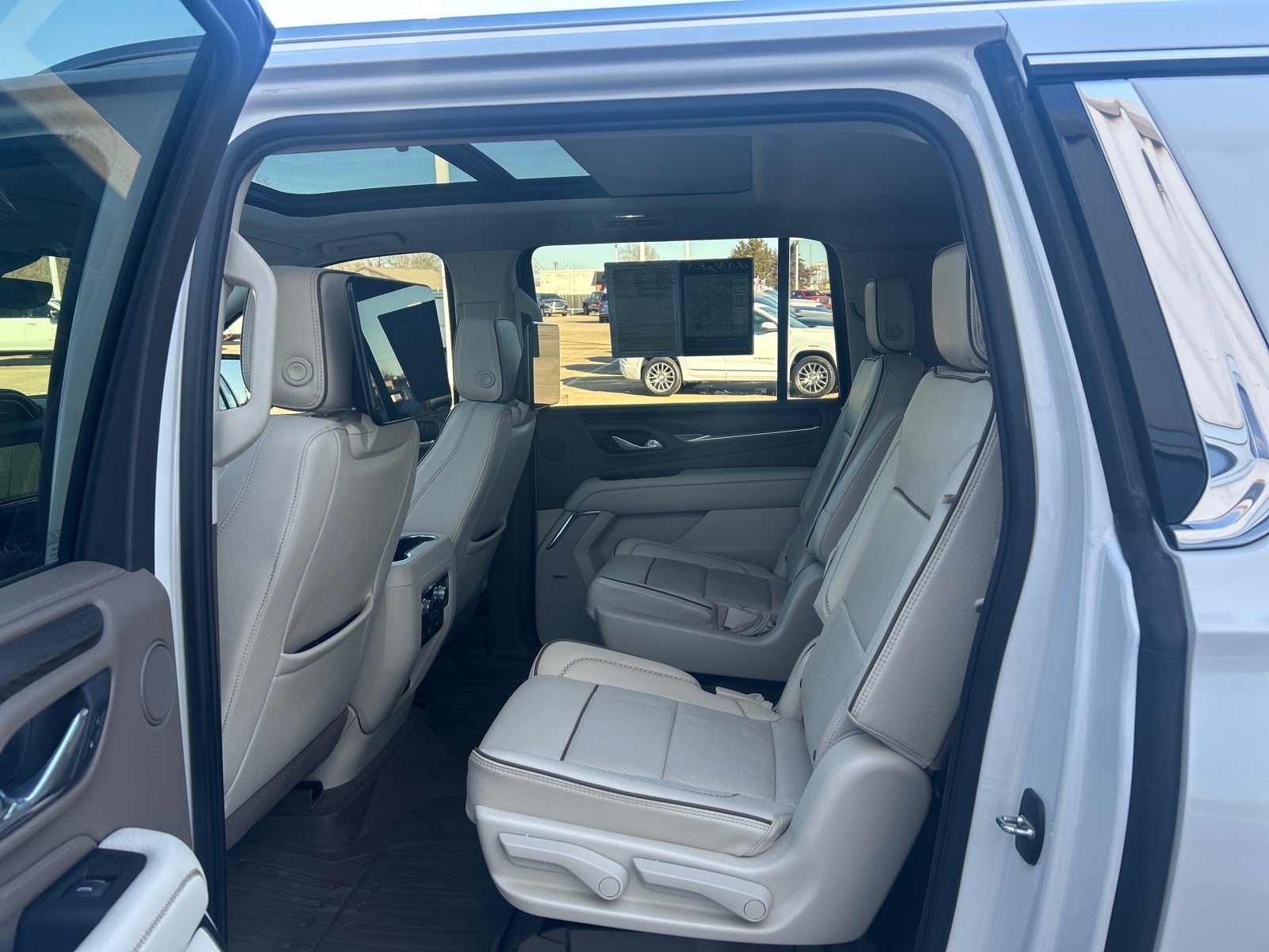 2024 GMC Yukon XL Denali
