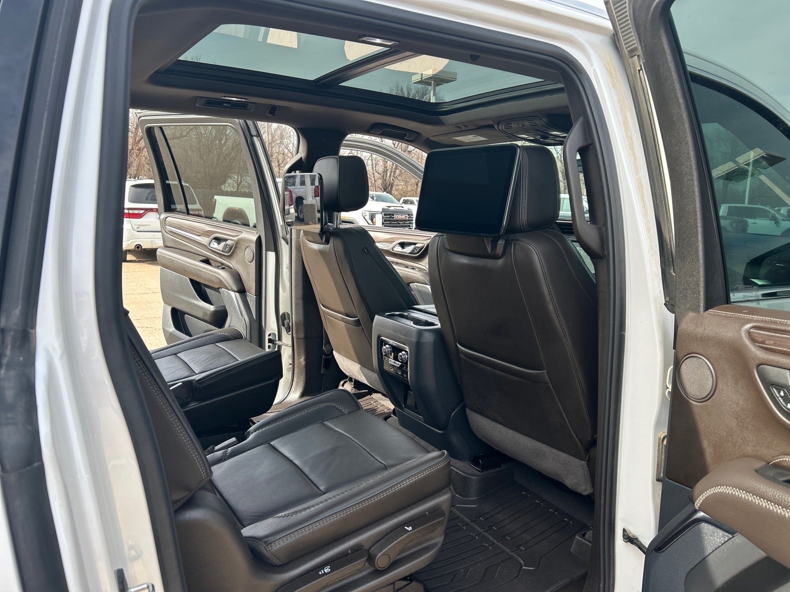 2024 GMC Yukon XL Denali