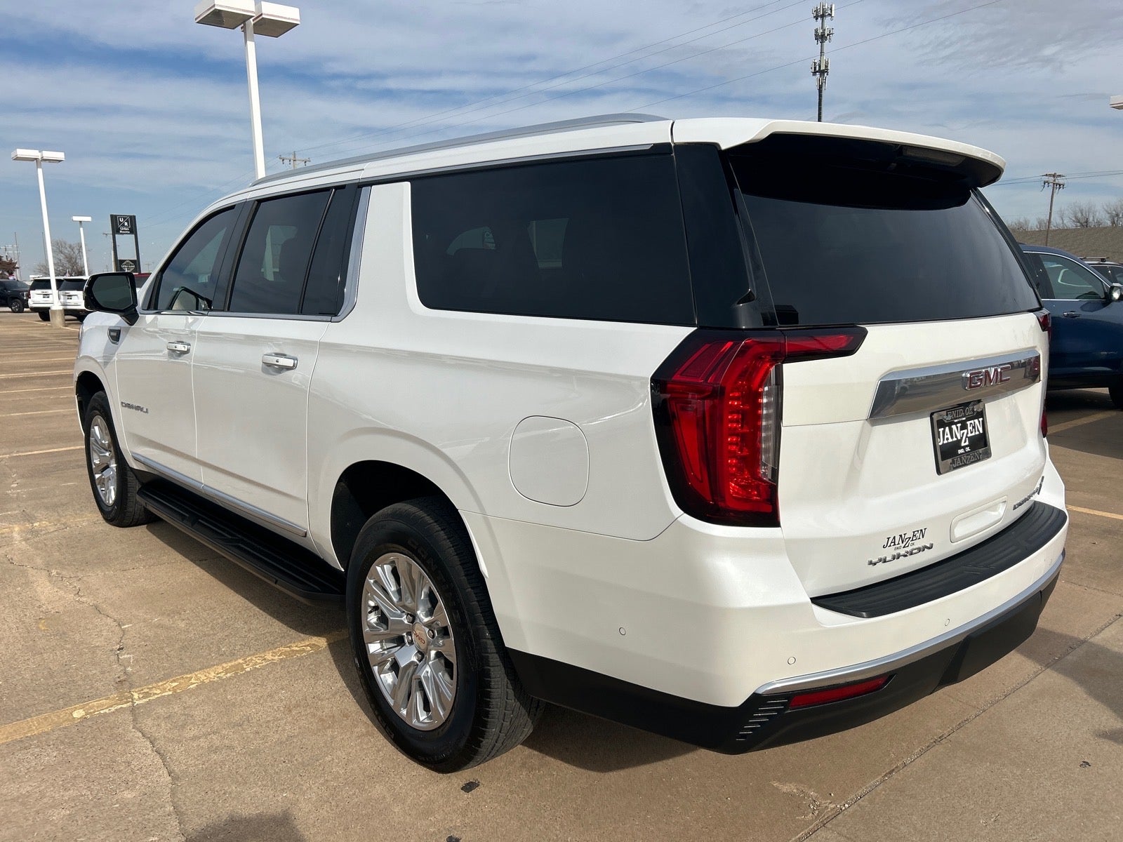 2024 GMC Yukon XL Denali