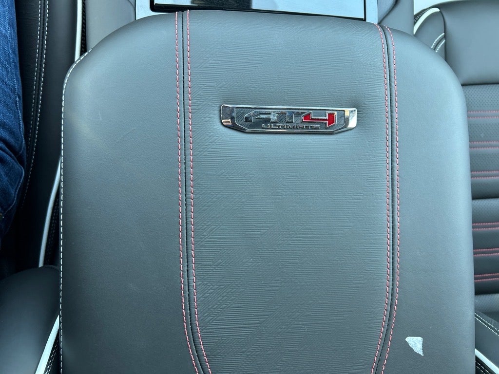 2025 GMC Yukon AT4 Ultimate