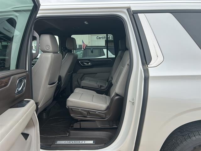 2023 Chevrolet Suburban LT