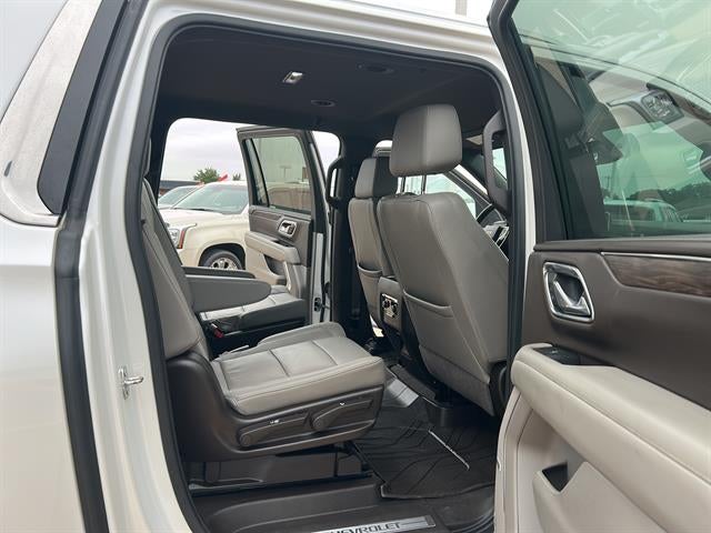 2023 Chevrolet Suburban LT