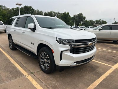 2023 Chevrolet Suburban LT