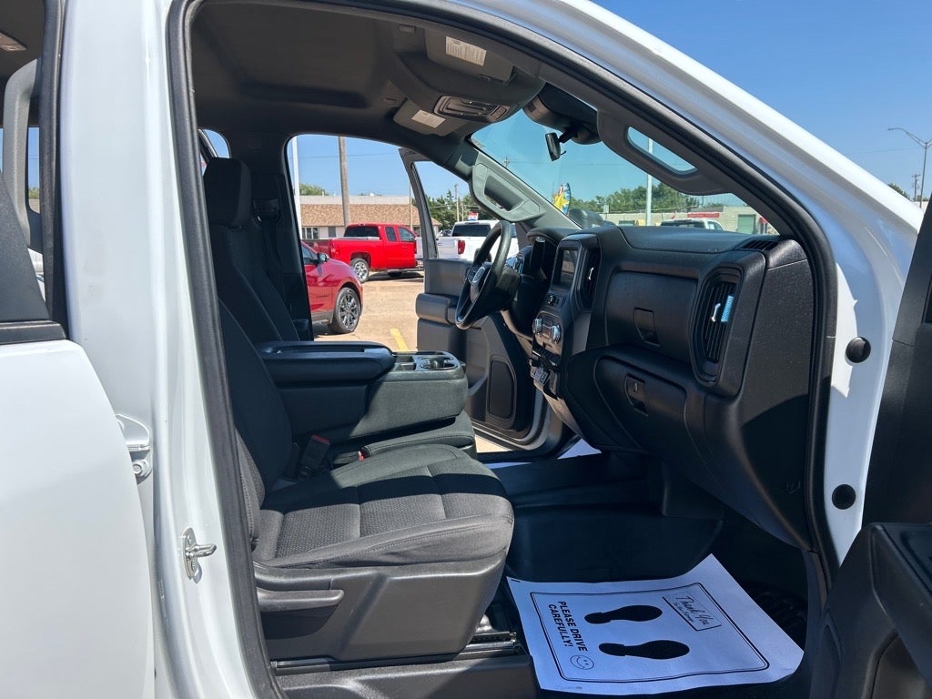 2024 GMC Sierra 2500 HD Pro