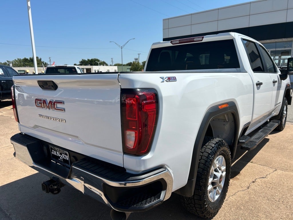 2024 GMC Sierra 2500 HD Pro