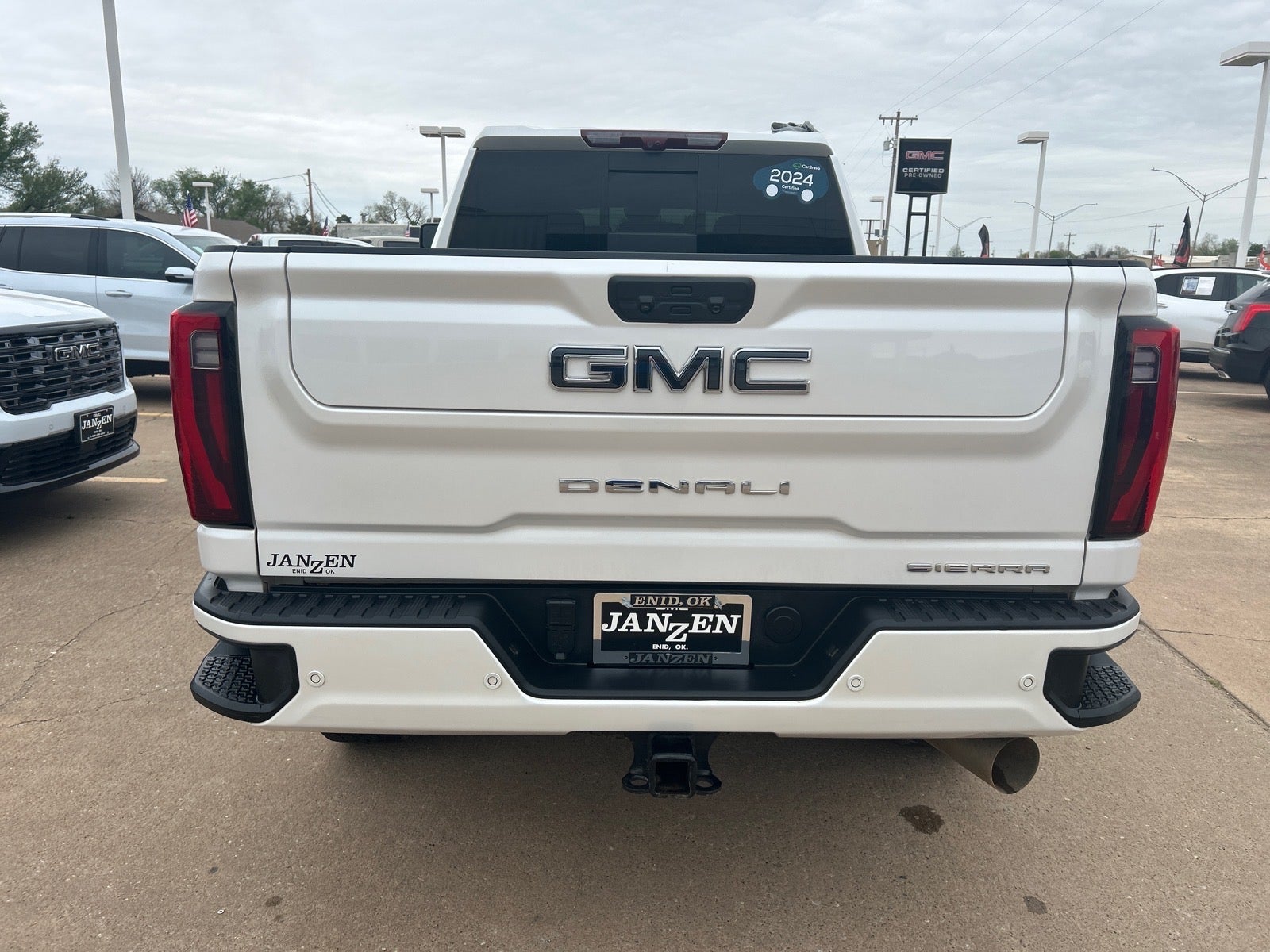 2024 GMC Sierra 2500 HD Denali Ultimate
