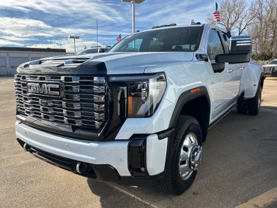 2026 GMC Sierra 3500 HD Denali Ultimate DRW