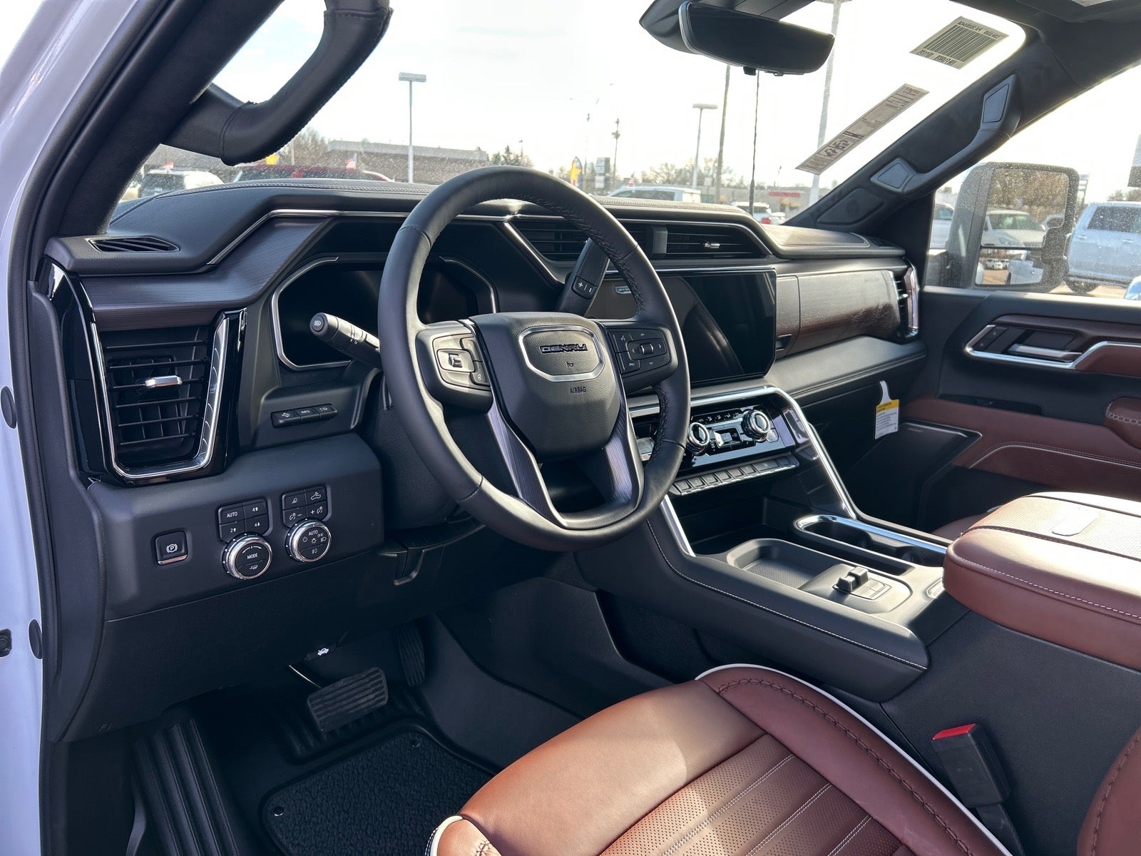 2026 GMC Sierra 3500 HD Denali Ultimate DRW