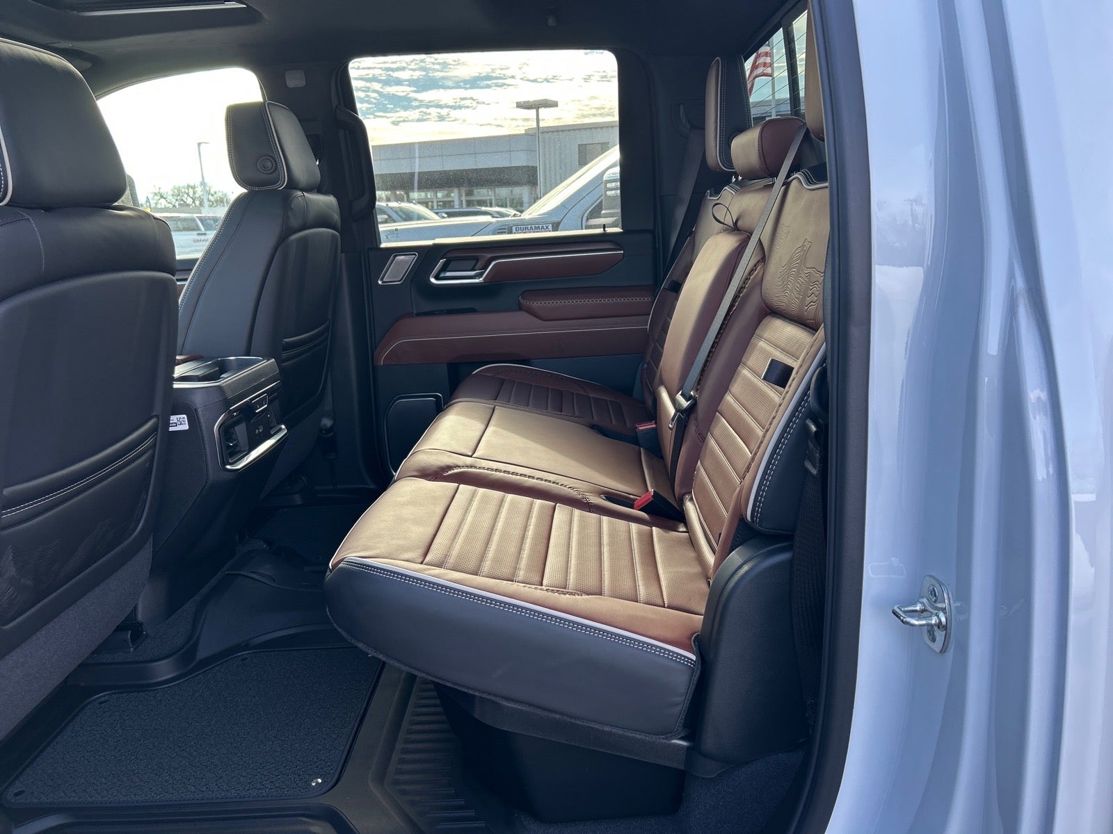 2026 GMC Sierra 3500 HD Denali Ultimate DRW