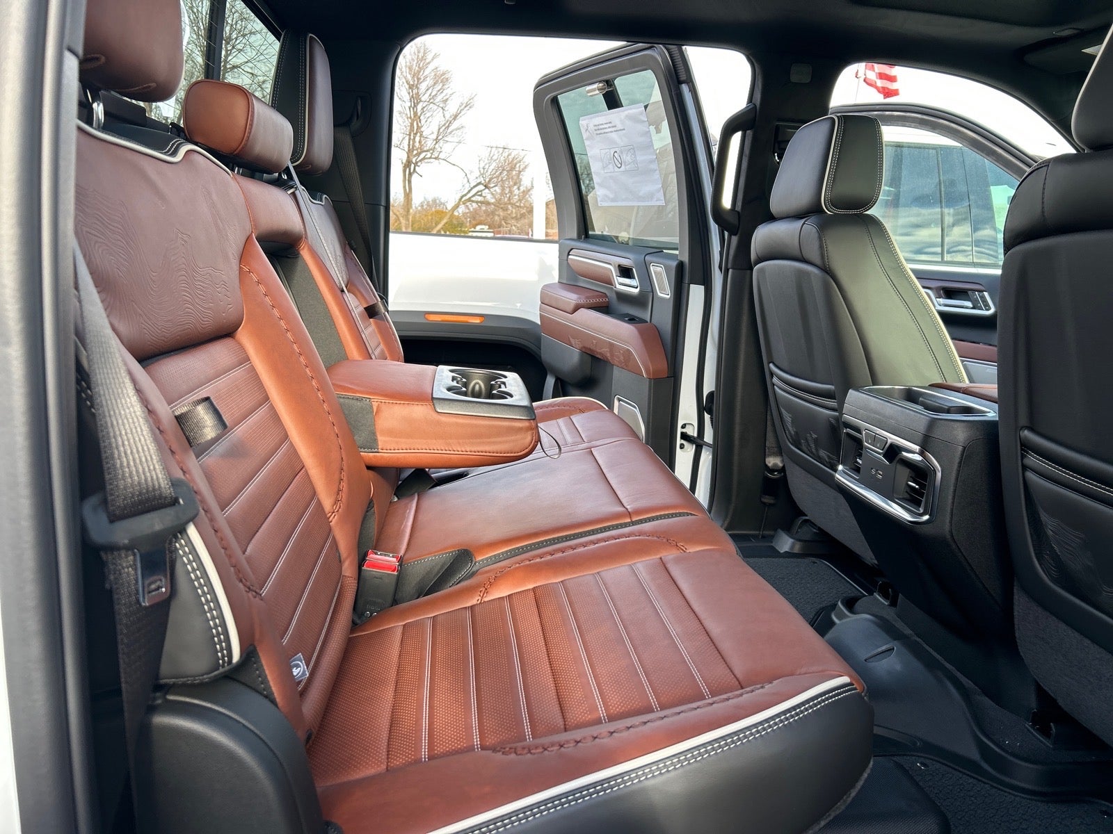 2026 GMC Sierra 3500 HD Denali Ultimate DRW