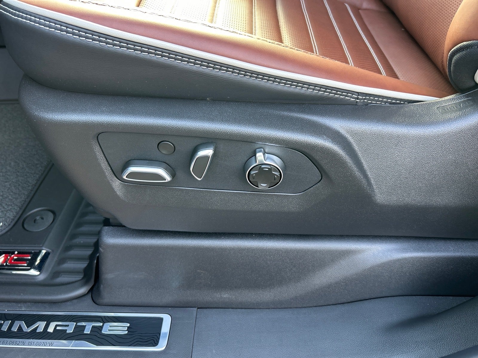 2026 GMC Sierra 3500 HD Denali Ultimate DRW