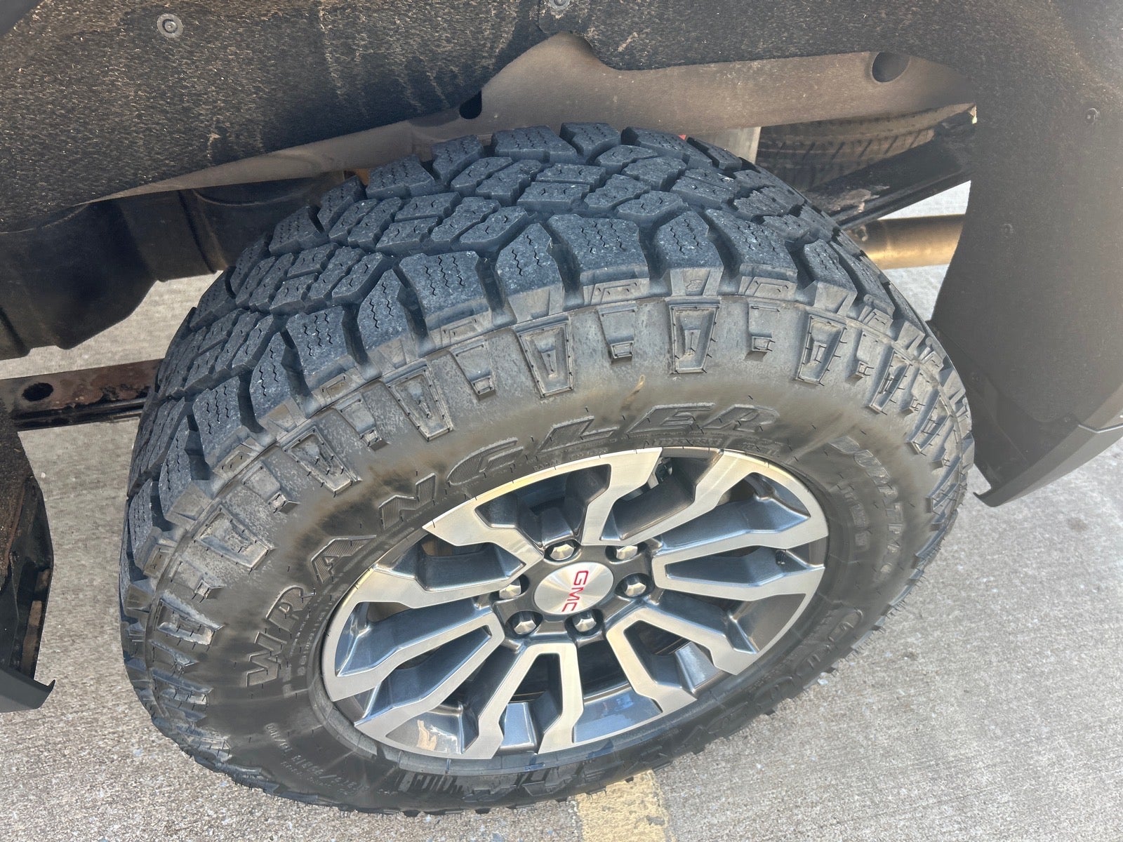 2022 GMC Sierra 1500 AT4