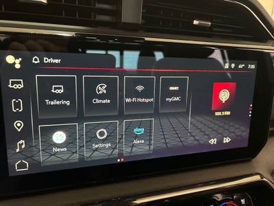 2023 GMC Sierra 1500 AT4