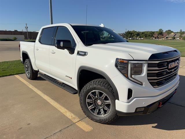 2026 GMC Sierra 1500 AT4 - Photo 2