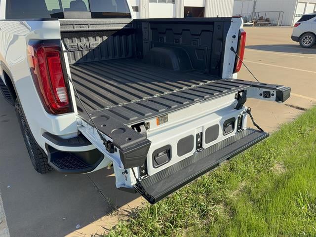 2026 GMC Sierra 1500 AT4 - Photo 6