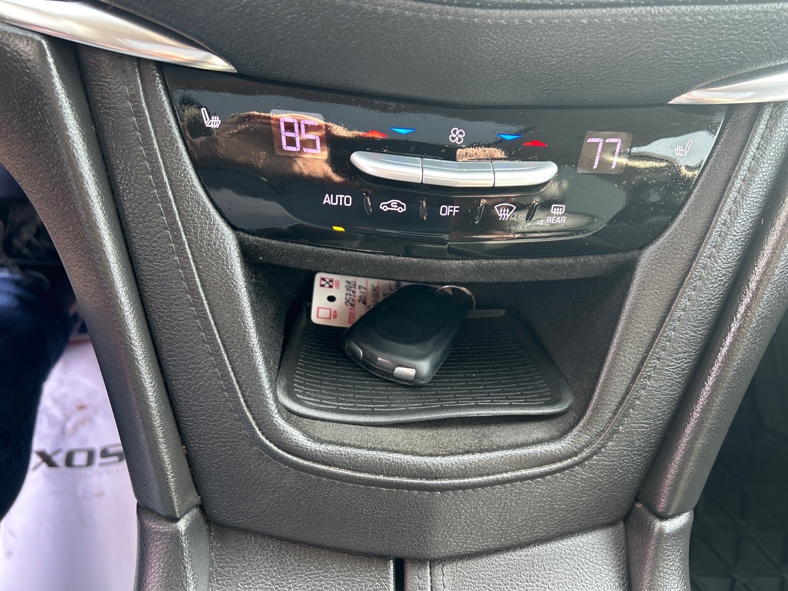 2017 Cadillac XT5 Luxury AWD