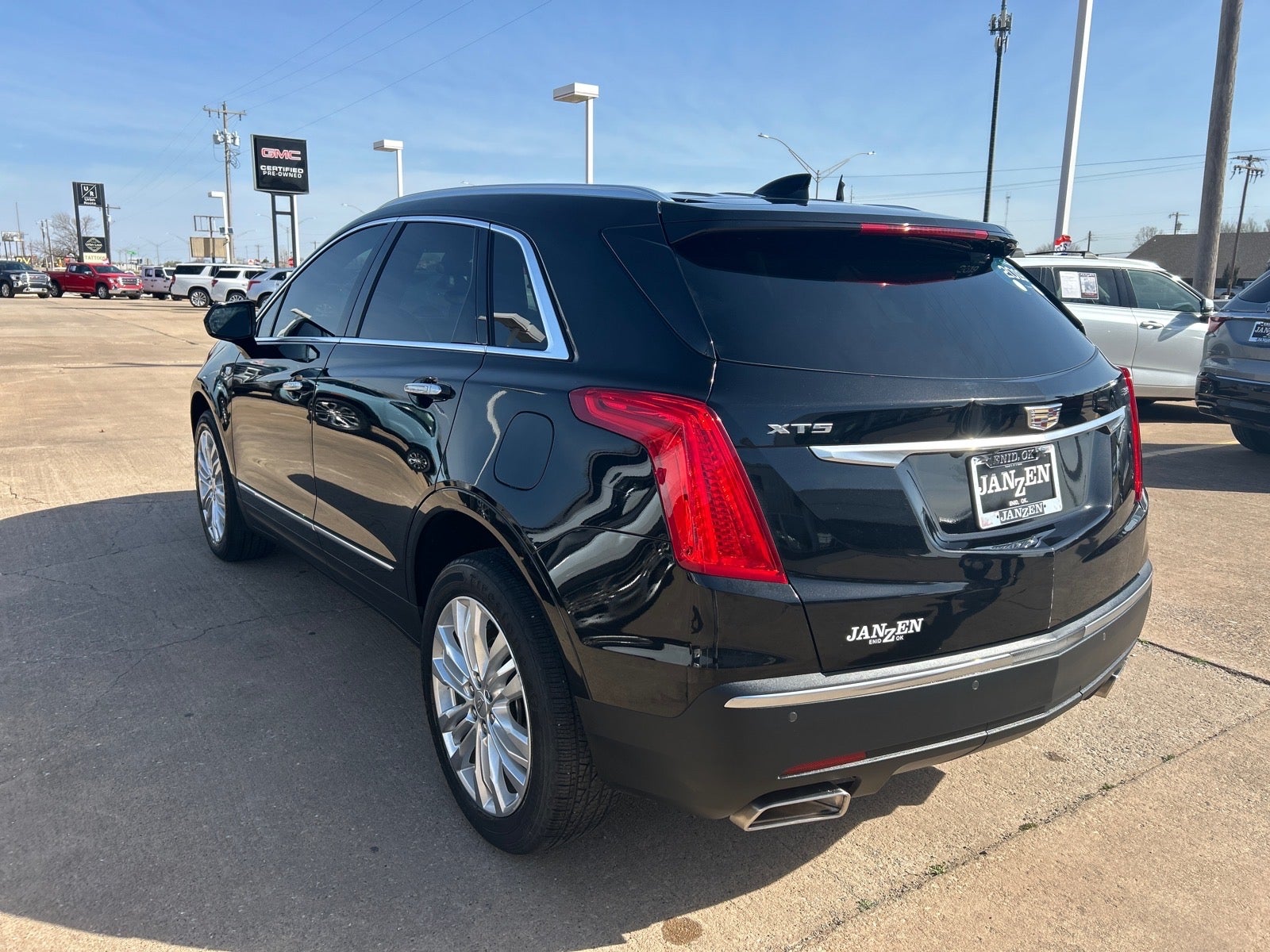 2019 Cadillac XT5 Premium Luxury FWD