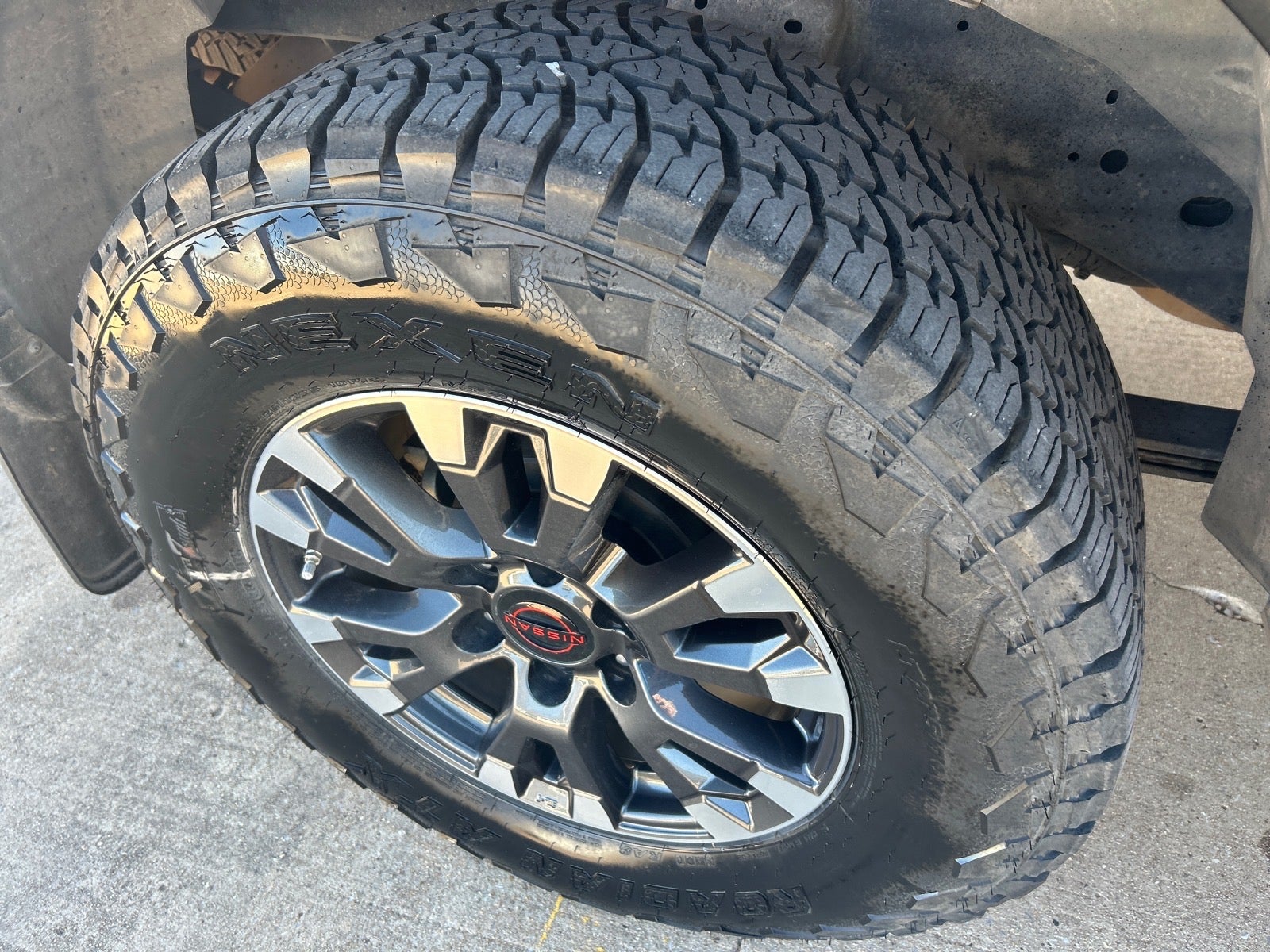 2023 Nissan TITAN Crew Cab PRO-4X 4x4