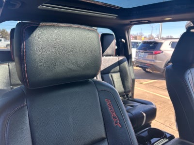 2023 Nissan TITAN Crew Cab PRO-4X 4x4