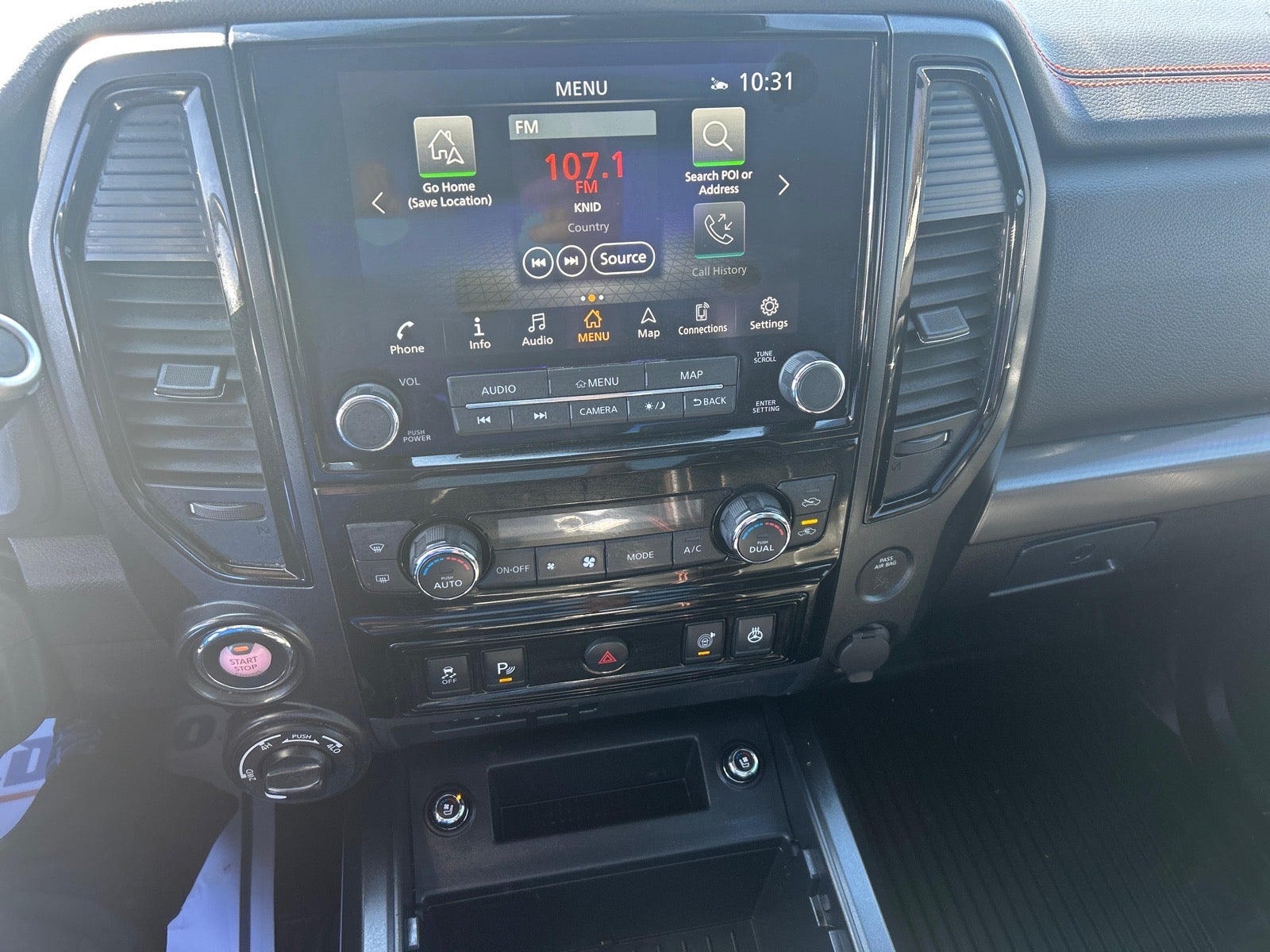 2023 Nissan TITAN Crew Cab PRO-4X 4x4