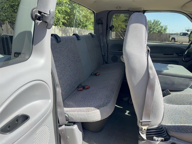 2002 Dodge Ram 2500 4dr Quad Cab 139" WB HD 4WD