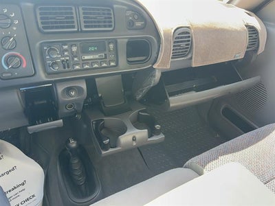 2002 Dodge Ram 2500 4dr Quad Cab 139" WB HD 4WD