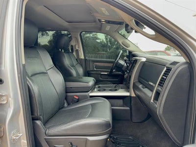 2018 RAM 2500 Laramie Crew Cab 4x4 6'4" Box