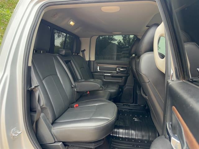 2018 RAM 2500 Laramie Crew Cab 4x4 6'4" Box