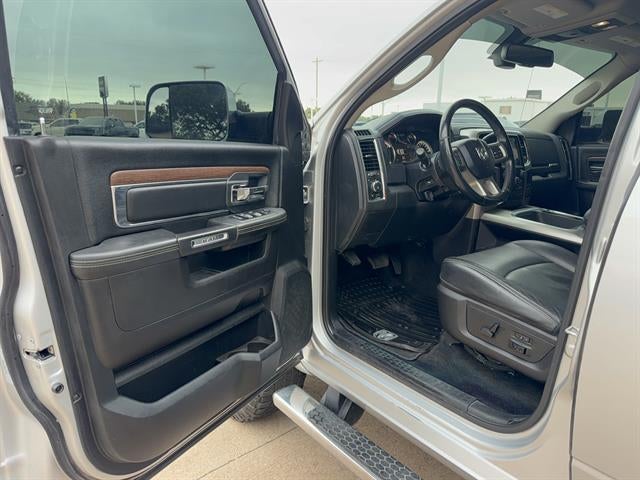 2018 RAM 2500 Laramie Crew Cab 4x4 6'4" Box