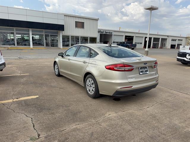 2019 Ford Fusion S