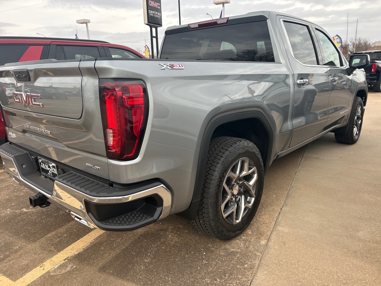 2026 GMC Sierra 1500 SLT