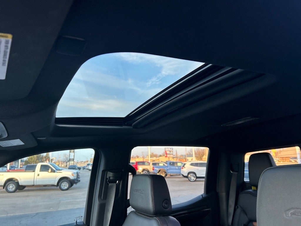 2024 GMC Sierra 1500 AT4