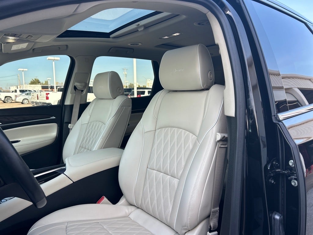 2023 Buick Enclave Avenir
