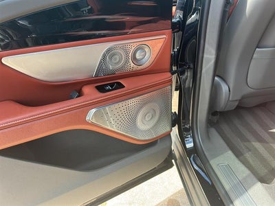 2024 Lincoln Nautilus Black Label
