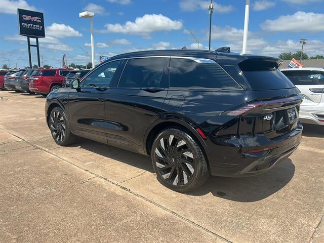 2024 Lincoln Nautilus Black Label