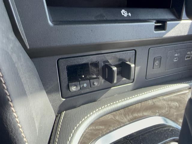 2022 Nissan Armada Platinum 2WD