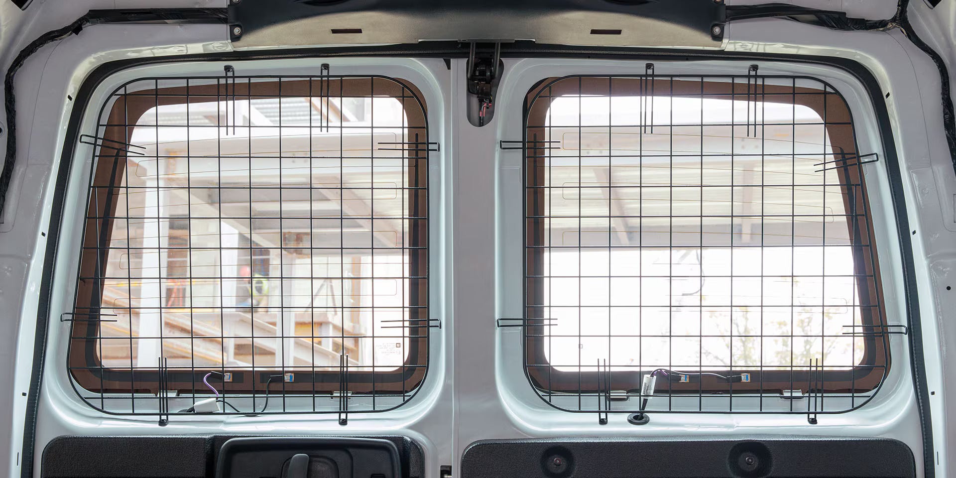 GMC savana cargo saftey door at back